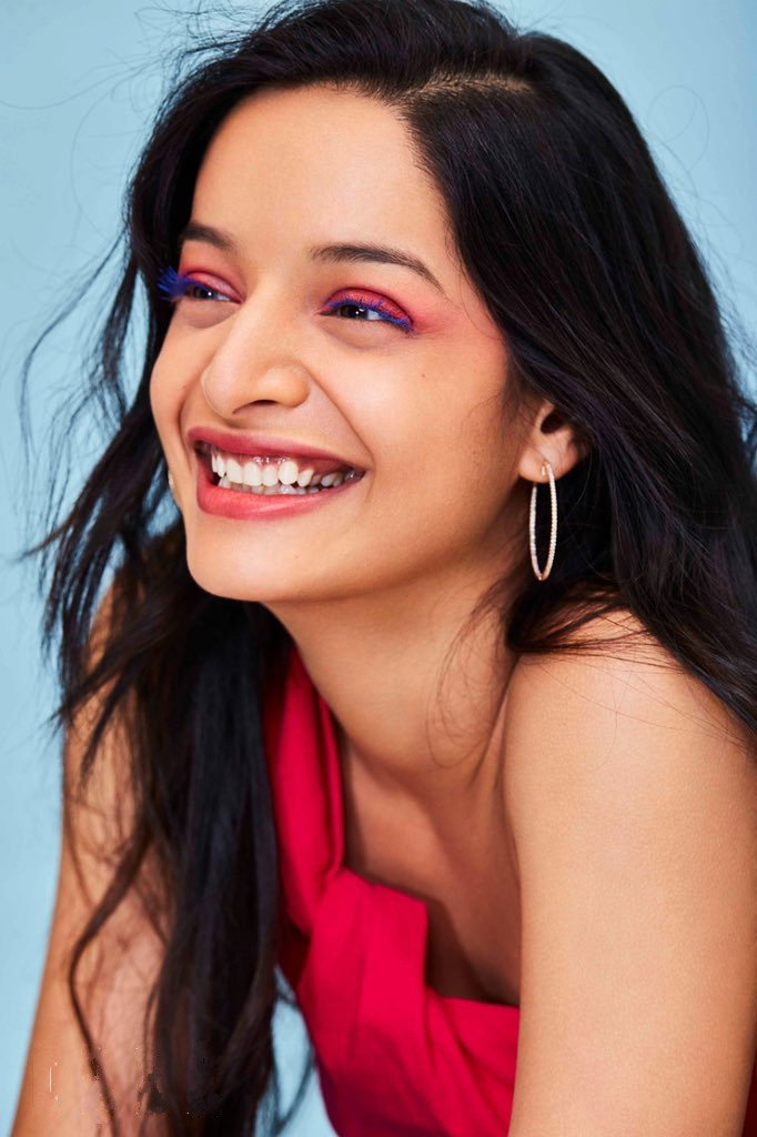 Lisa Mishra as Harleen Babbar in Call Me Bae