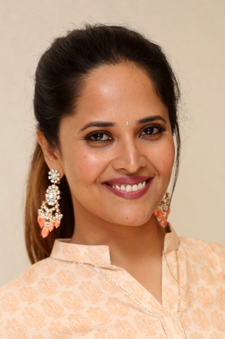 Anasuya Bharadwaj as Gowru Charitha Reddy in Yatra