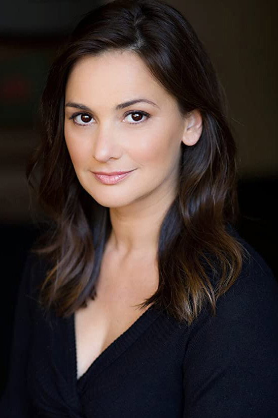 Kristy Wright as Suze in Crash Palace