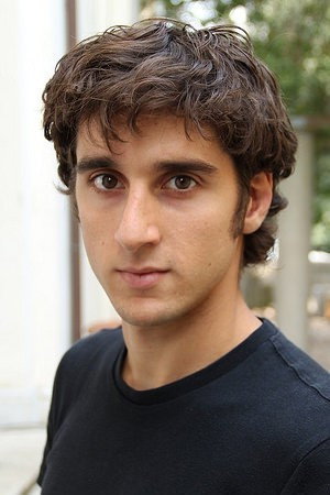 Carlo Fabiano as Friend 1 in Offline