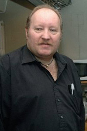 Eirik Tobiassen as Karsten in Long Flat Balls