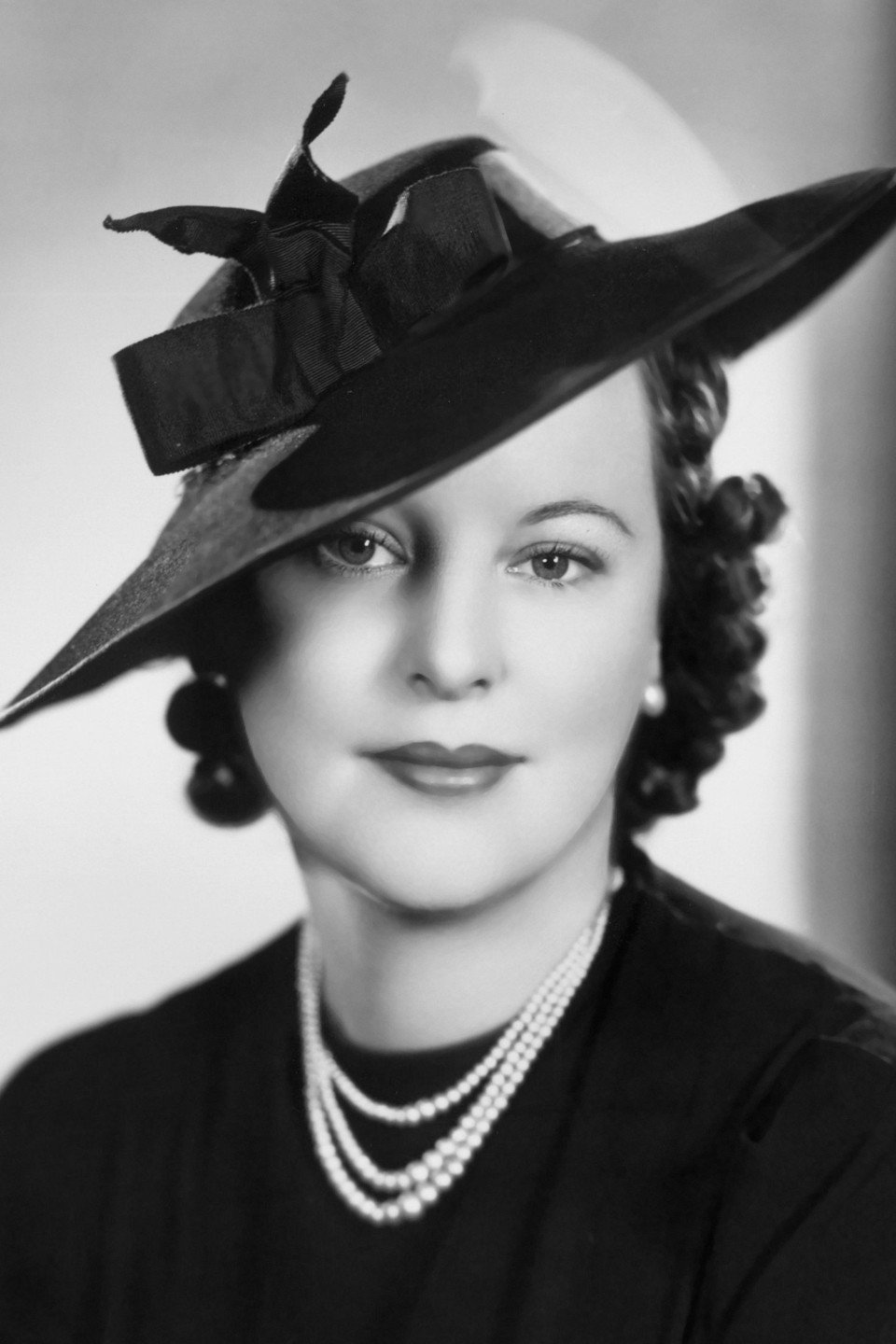 Ruth Dunning as Mrs. Lumsden in And Women Shall Weep