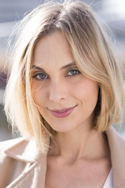 Davia Martelli as Marion in Les Nuits de sister Welsh