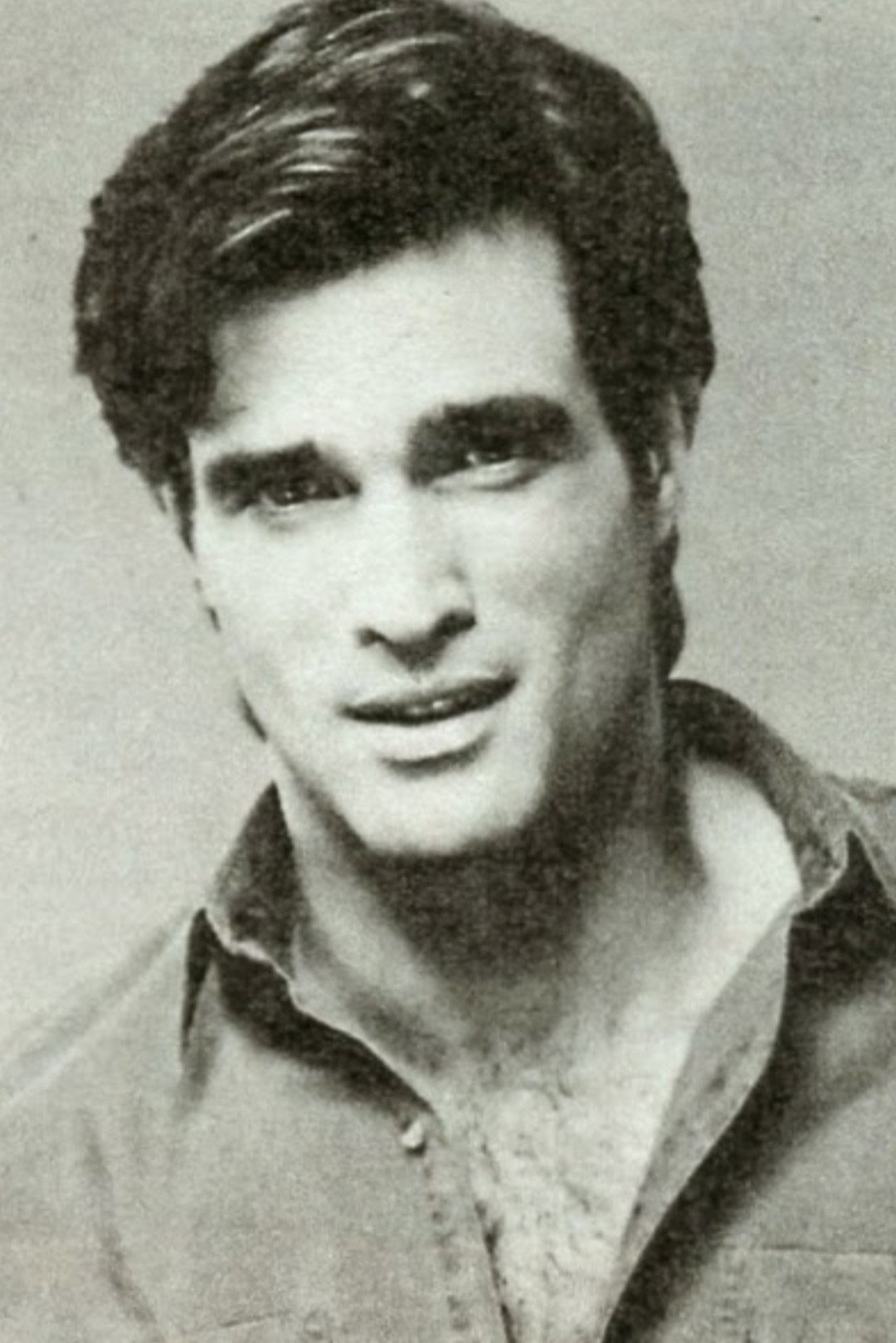 Ed Fry as Stivers in The Bermuda Triangle