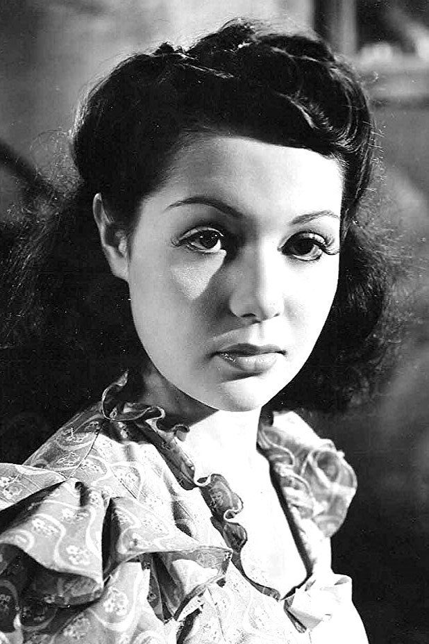 Esther Estrella as Dolores Gonzales in Undercover Man