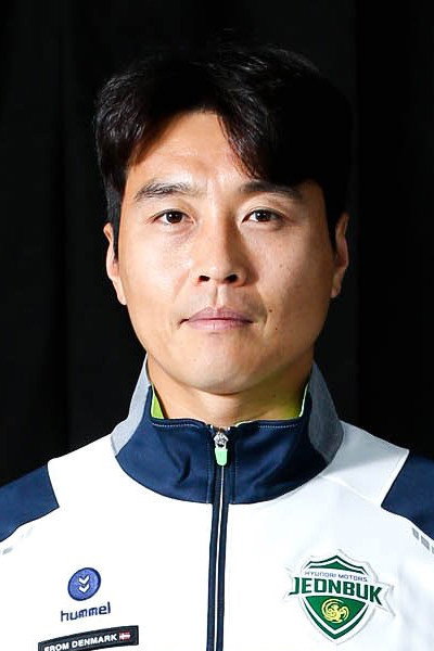이동국 as Head Coach [Lion Hearts FC] in The Gentlemen's League