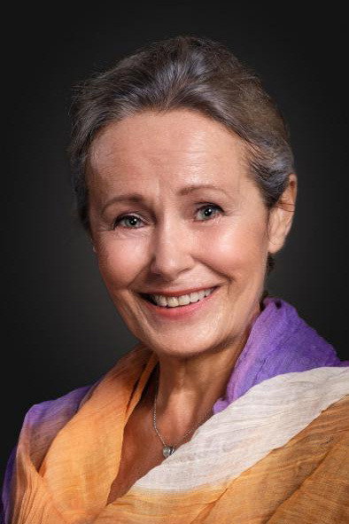 Daniela Bambasová as Zora Orvaiová in Kočka