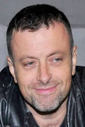 Tymon Tymański as Self in Miłość