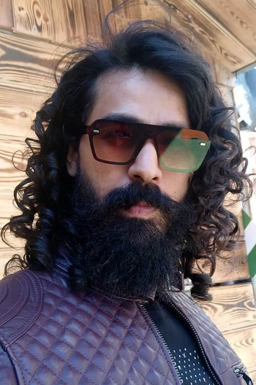 Chirag Jani as S. Gokul Mehta in Agilan