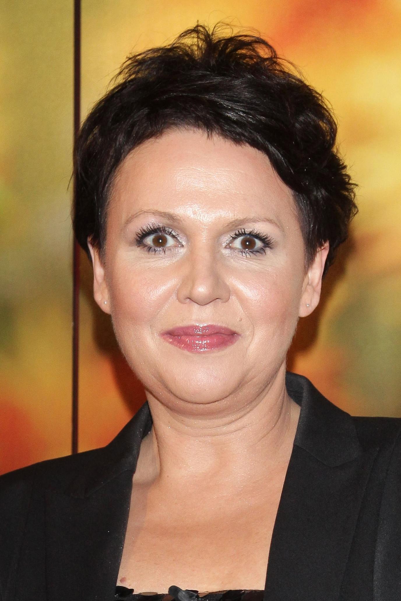 Małgorzata Pieńkowska as Anna Wirowska in Twarze i maski