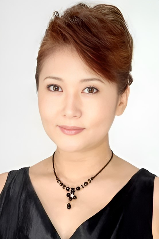 東てる美 as Natsuko in Newlywed Hell
