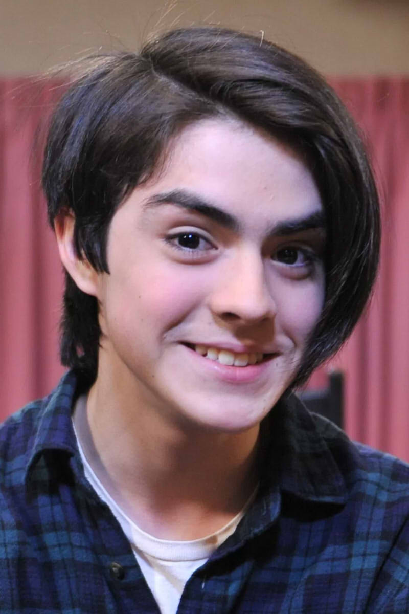 Lucas Bolvarán as Young Man in Oblivion Verses