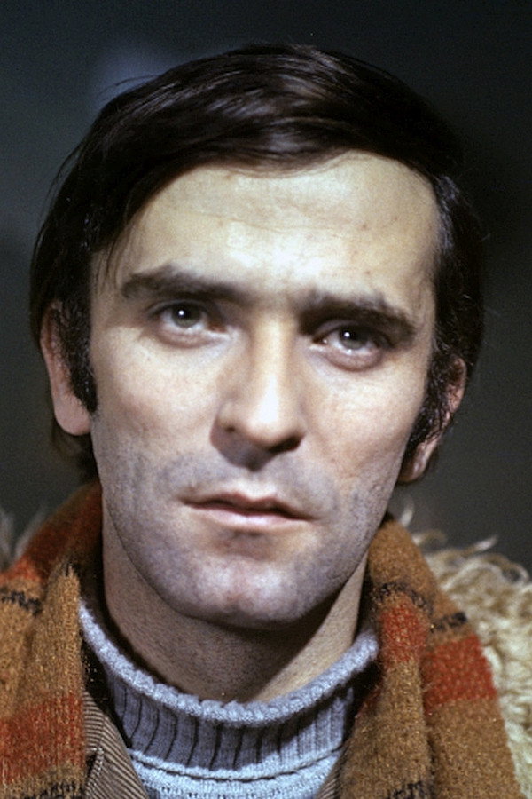 Aleksander Iwaniec as Tadeusz Kowalik in Hour After Hour