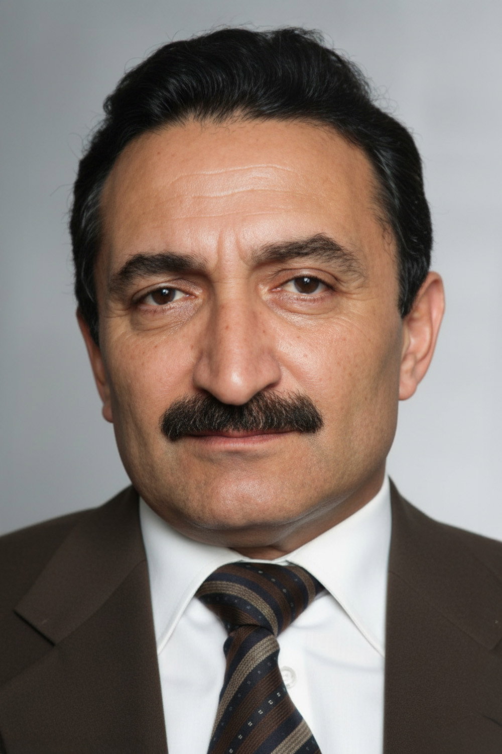Bülent Ecevit as Self in 12 Eylül