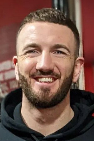 Charlie Schofield as Self in Amir Khan vs. Kell Brook