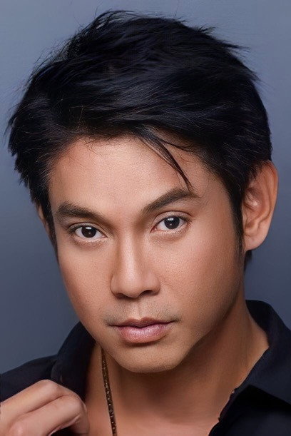 ทัช ณ ตะกั่วทุ่ง as Tan in Dark Side Romance
