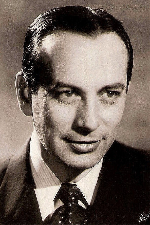 Maurice Escande as Enguerrand de Marigny in Buridan, hero of the tower of Nesle