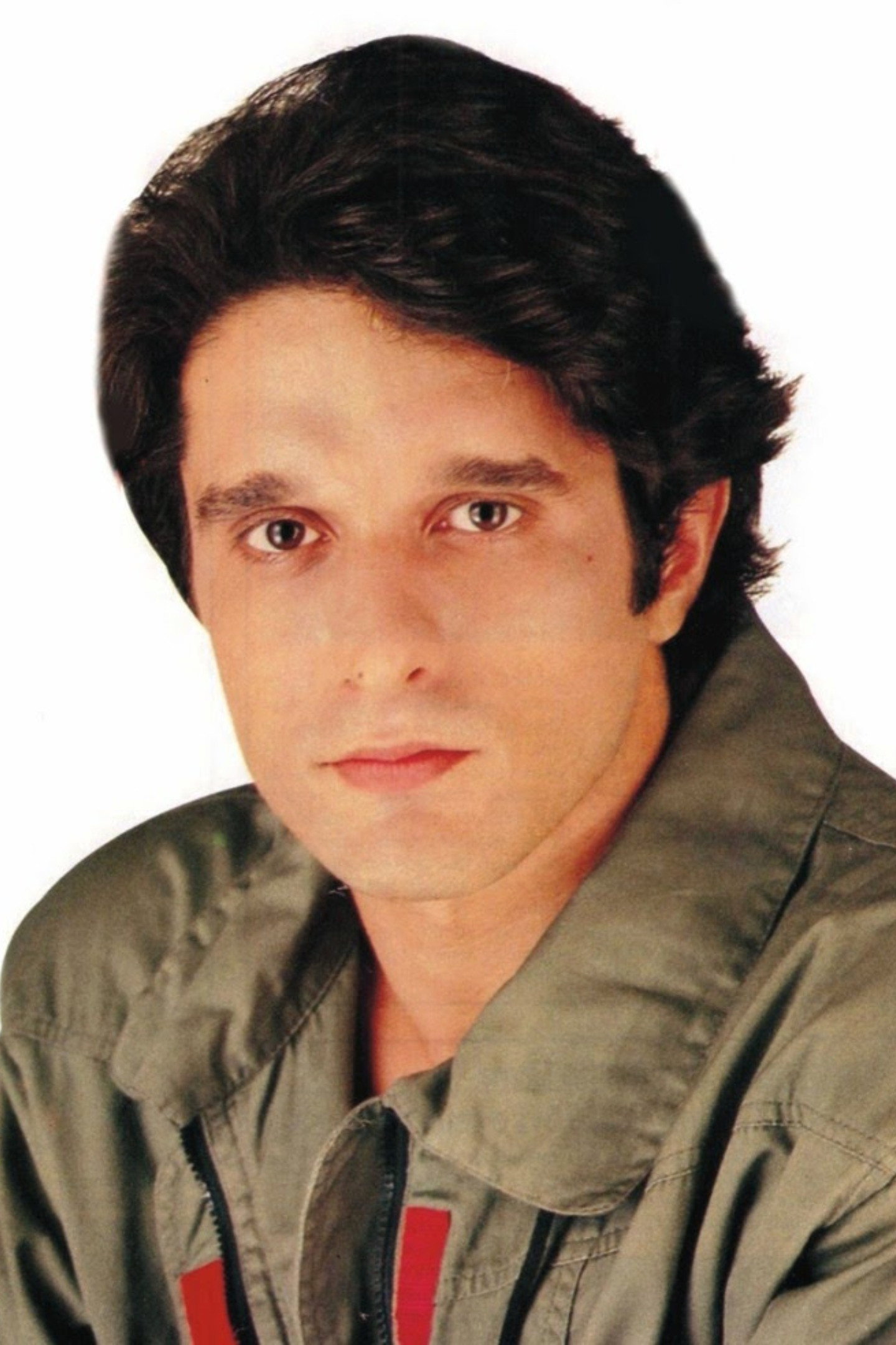 Thales Pan Chacon as Heitor Flores in Wildcat