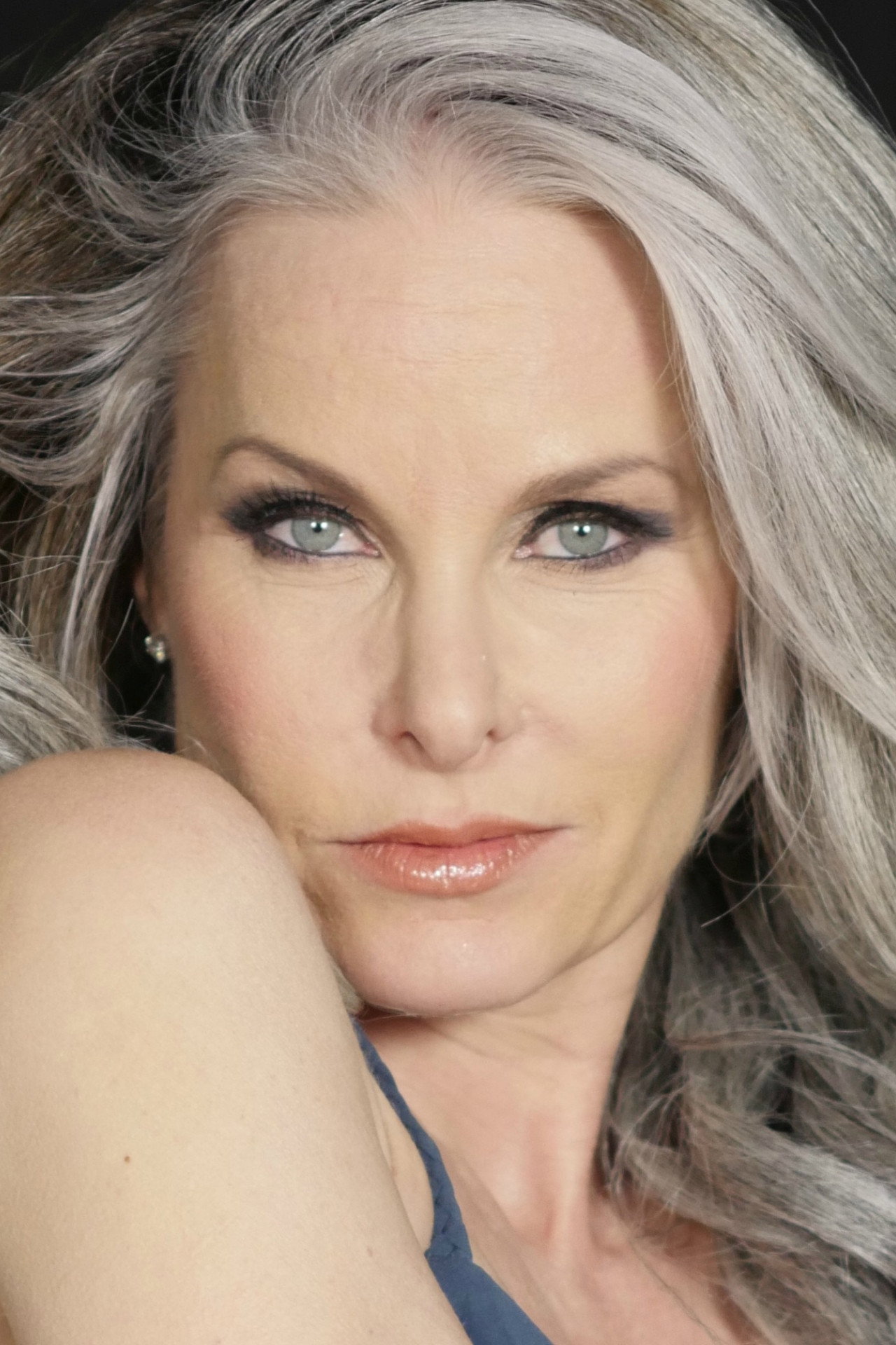 Monique Parent as Darlene in Six-Gun Women