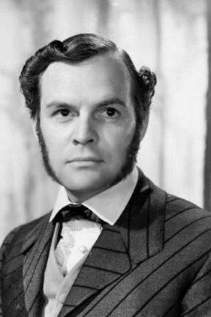 Carroll Nye as Trevor in The Perfect Crime
