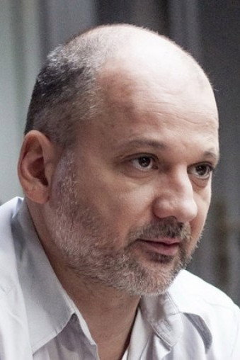 Thuróczy Szabolcs as Dick in Panic