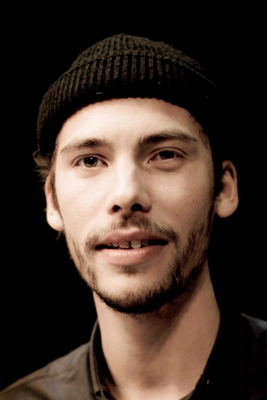 Carl-Christian Riestra as David in Letters to Amina