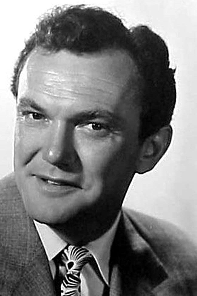 John Kellogg as Charlie in Johnny O'Clock