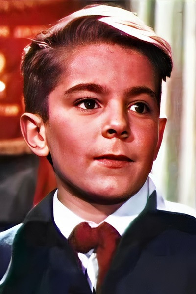 Vladimir Sudin as Grisha in It Was in the Spring
