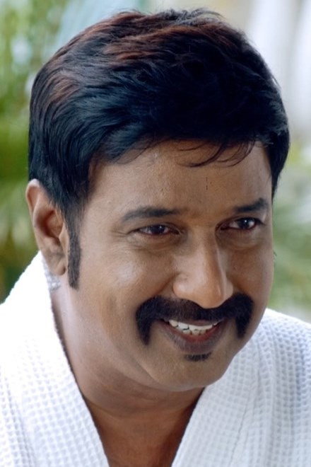Vichu Vishwanath as Kaali in Aranmanai 3