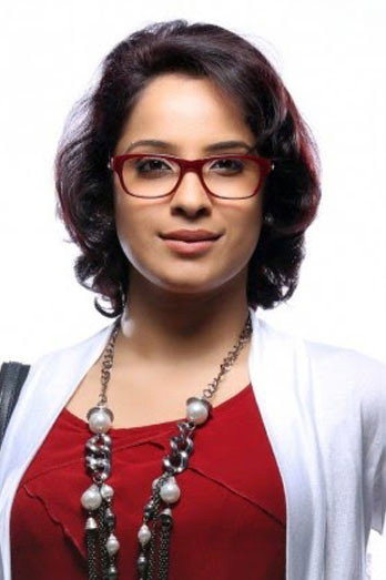 Aparna Gopinath as Nithya in Mannar Mathai Speaking 2