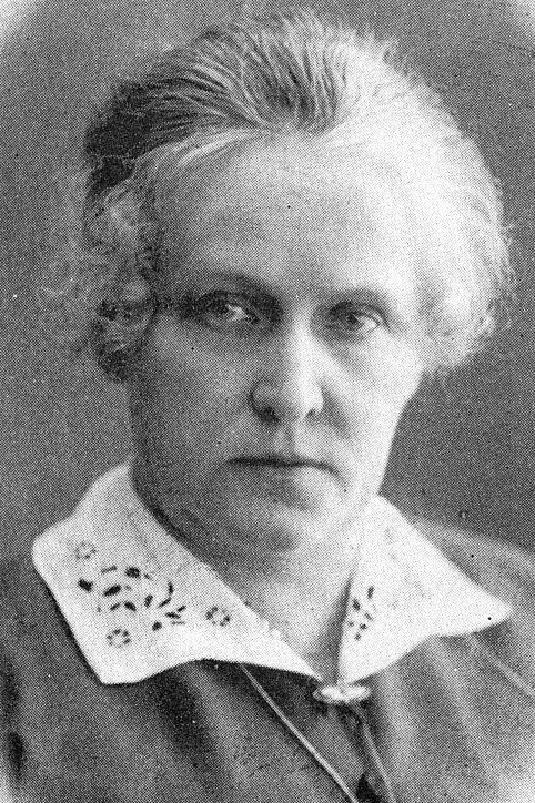 Concordia Selander as ynglingens moder in The Pilgrimage to Kevlaar
