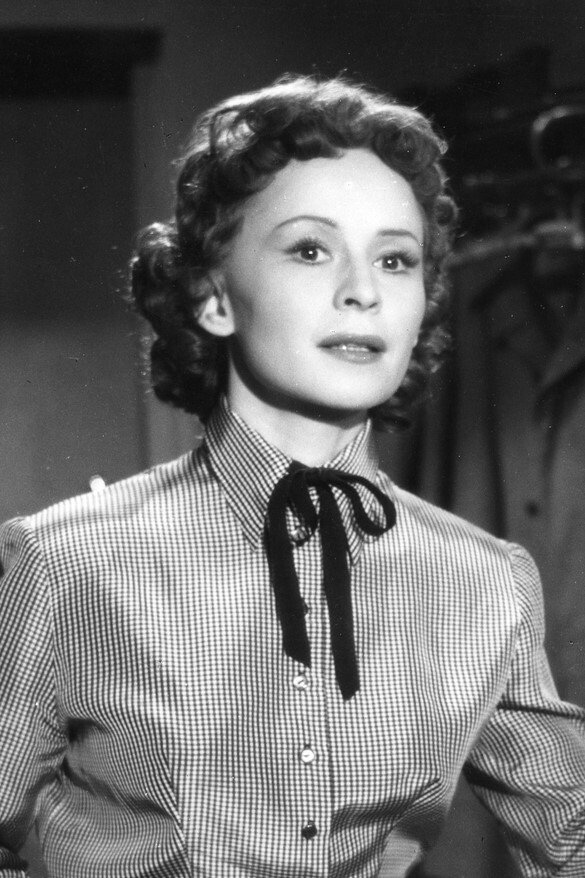 Marjatta Kallio as Sirkka in Opri