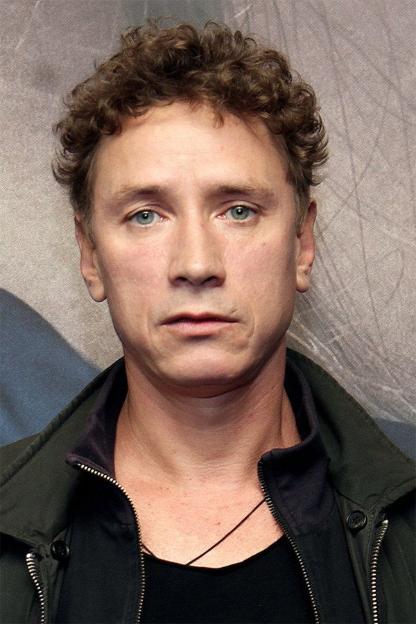 Александр Яценко as Антон Светин in Bison: The Mannequin Case