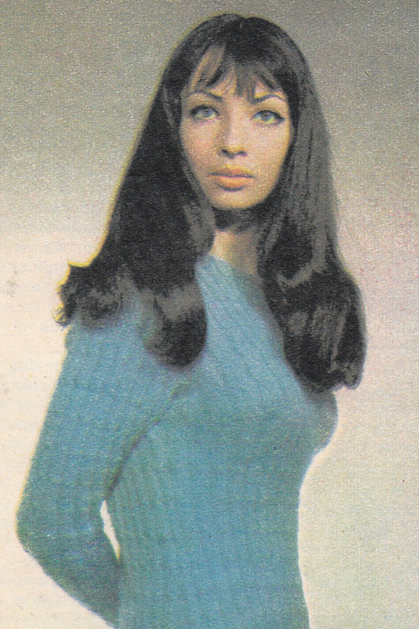 Julieta Szönyi as Rodica in Ora zero