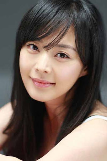 김영애 as Hae-yeong in Hypnotized