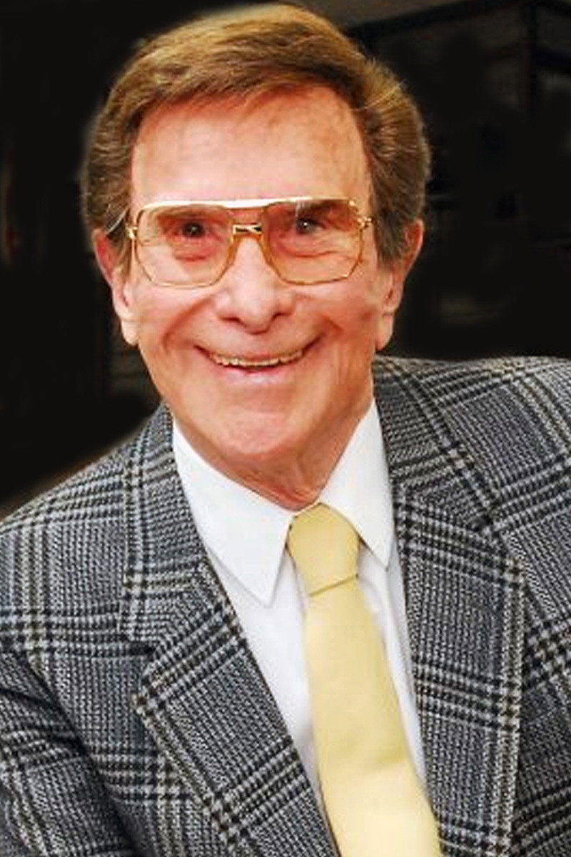 Silvio Soldán as Taruffa in The Tangalanga Method