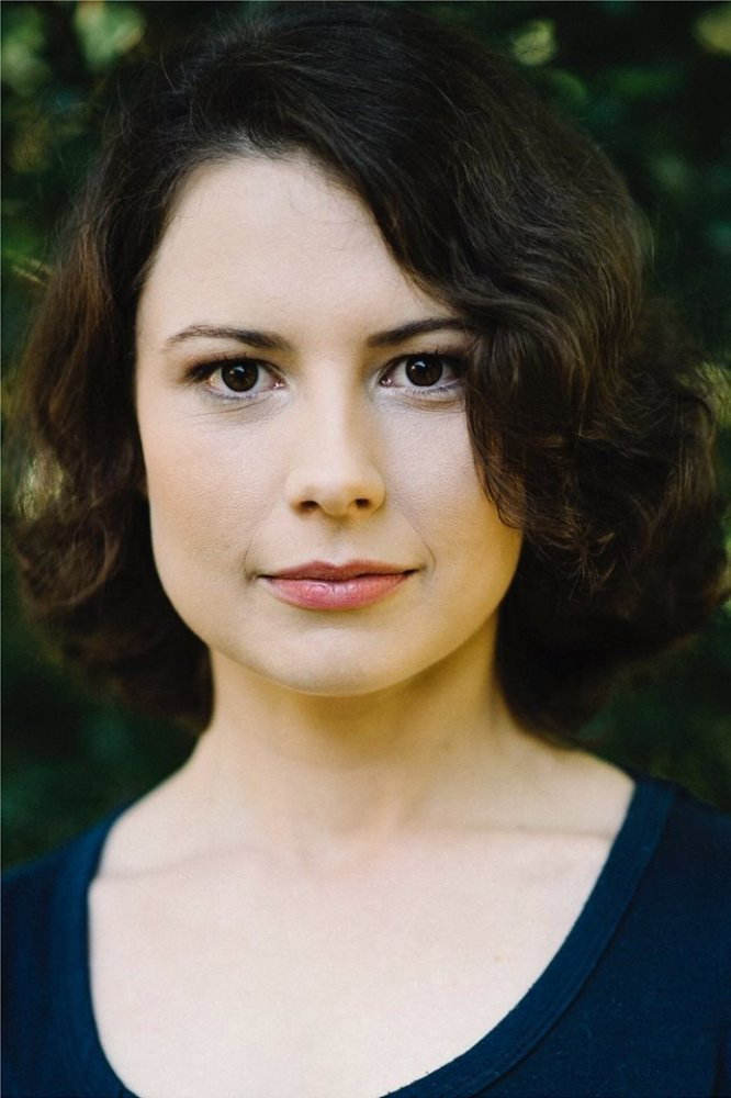 Mercedes Porter as Ali in Hand of Art