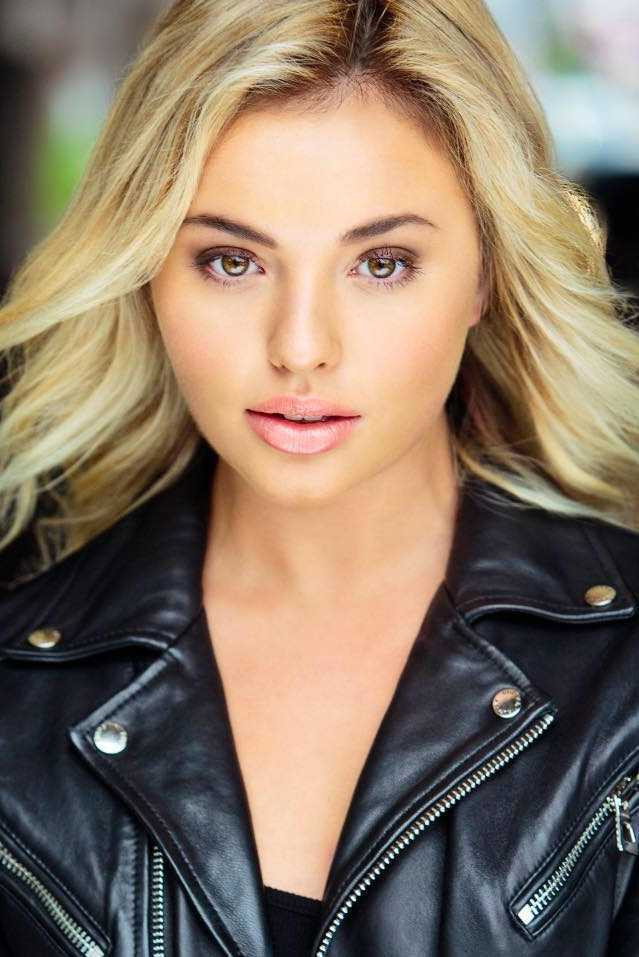 Victoria Baldesarra as Self in The Next Step Live: The Movie