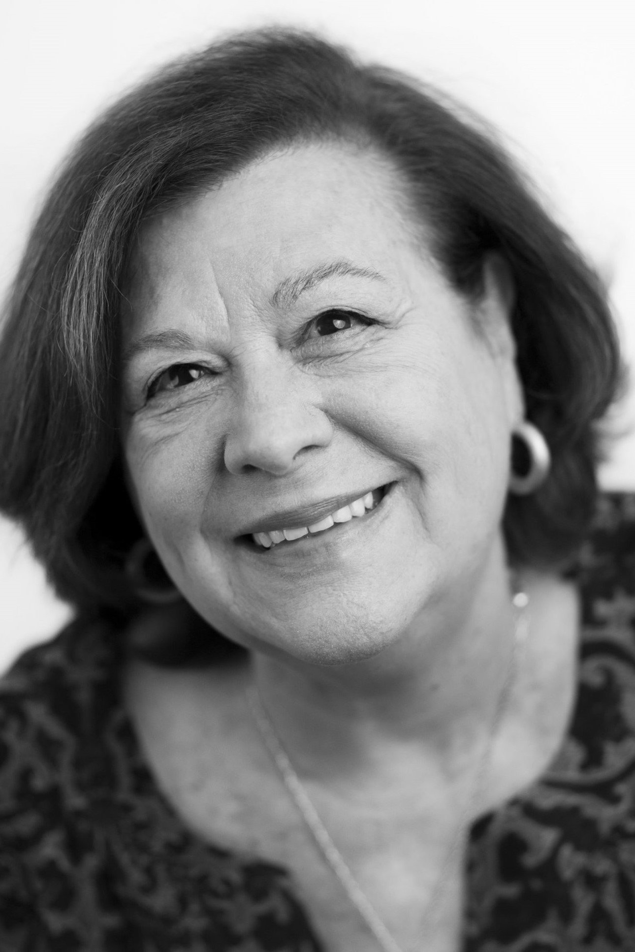 Ana Frau as Dolors in Laberint de Passions