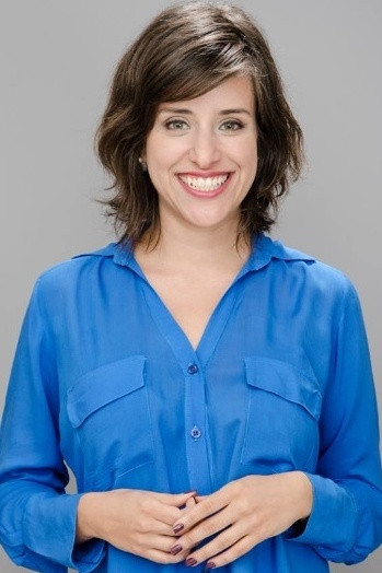 Ana Carolina Sauwen as Self - Contestant in Prêmio Multishow de Humor: O Reality