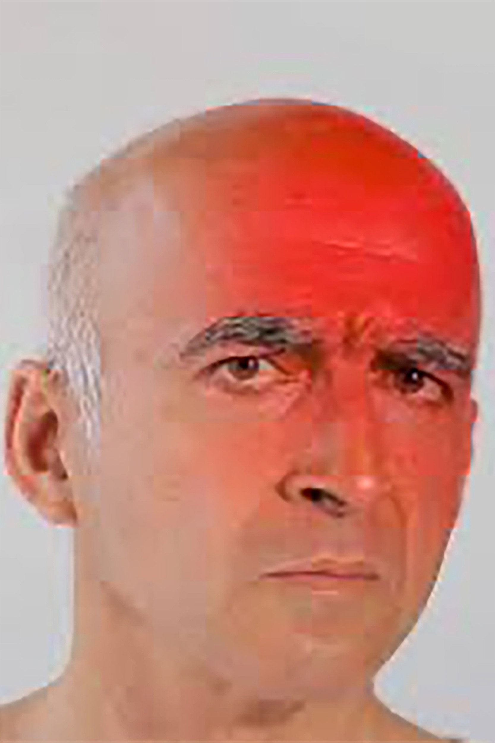António Olaio as Paciente in The Dead Queen