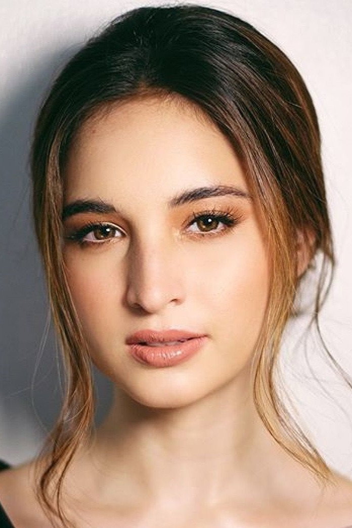 Coleen Garcia-Crawford as Jimena Elizondo-Samonte / Jamie in Pasión de Amor
