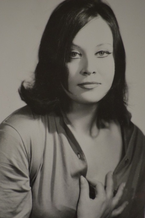 Olimpia Cavalli as Wanda in Death of a Friend