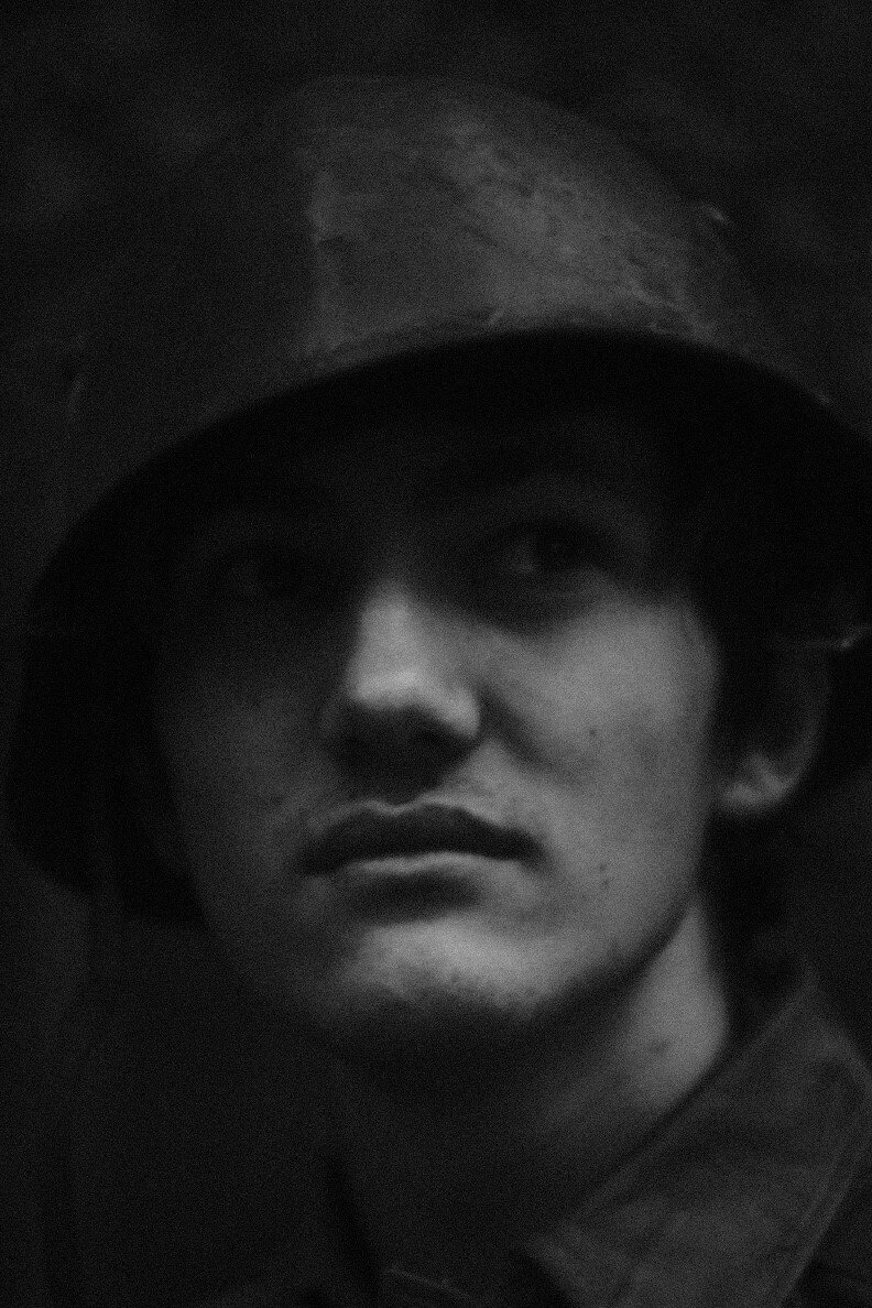 Jorge Cañas as Hombre in Silencio