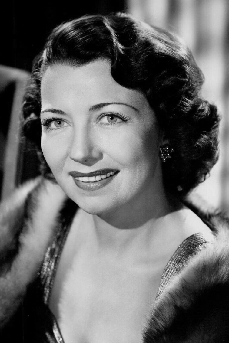 Barbara Jo Allen as Adelaide Barnett in Melody and Moonlight