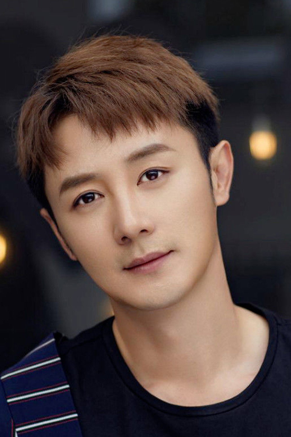 Zhang Zhuowen as Yang Guang in Perfect Her