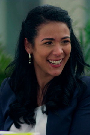 Magdyel Ugaz as Marita in Medias hermanas