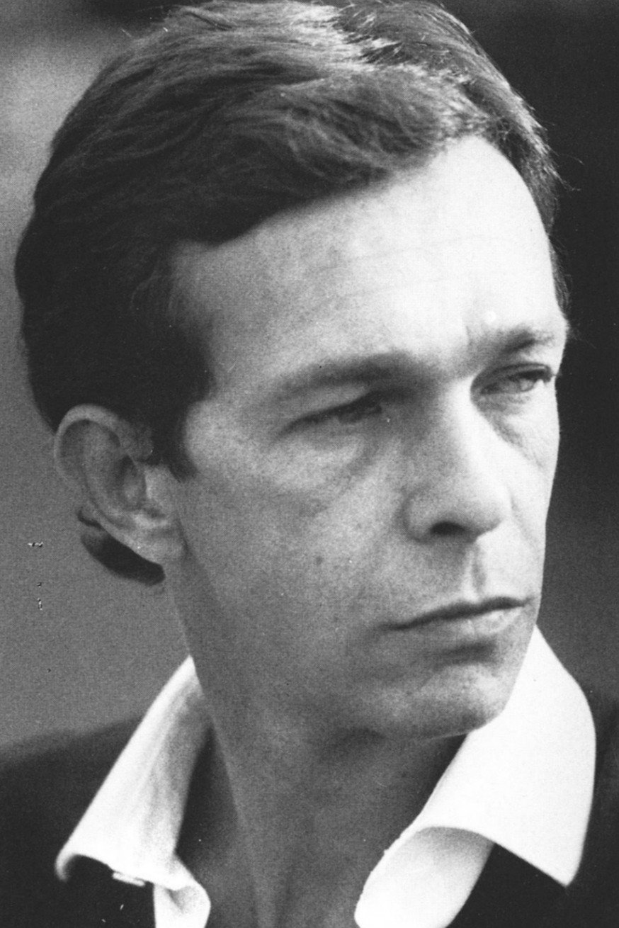 Stefano Corsi as Il Verme in Mitraglia e il verme