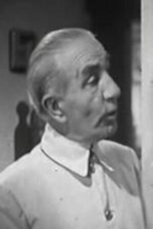 Modesto Cid as Matusalén in El presidio
