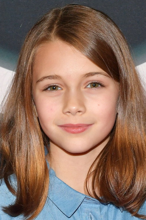 Zoey Todorovsky as Lena in Lena